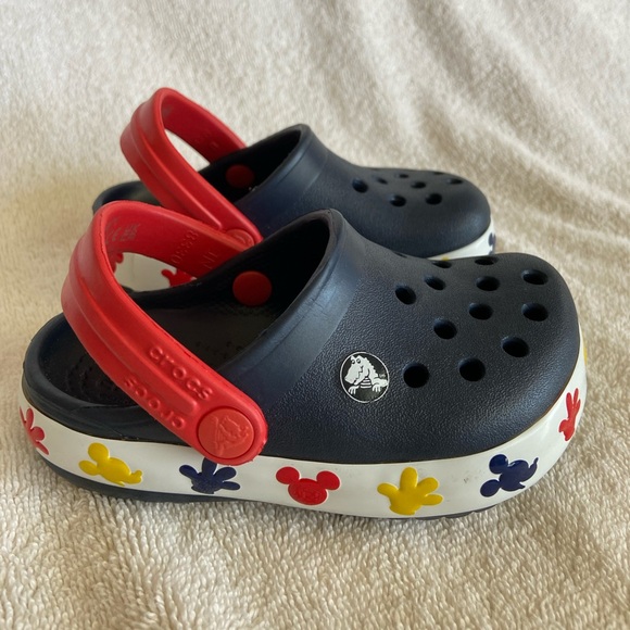 Crocs X Disney Toddler & Kids Fun Lab Mickey Lights Clog Shoes Navy Sz 6 C - Picture 3 of 11